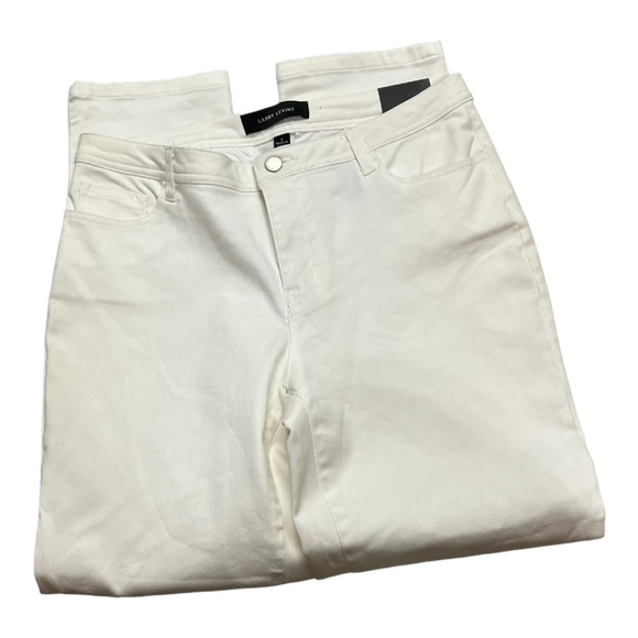 Larry Levine Flattering Fit White Denim Jeans Size 8 - Picture 4 of 8